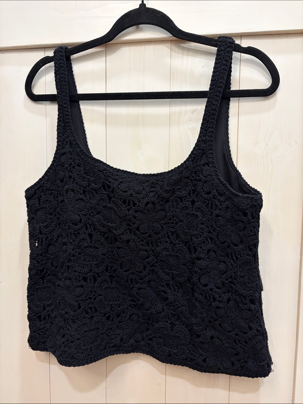 Women's Black Crochet Tank Top with Floral Lace